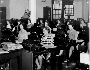 1940s keypunch operators